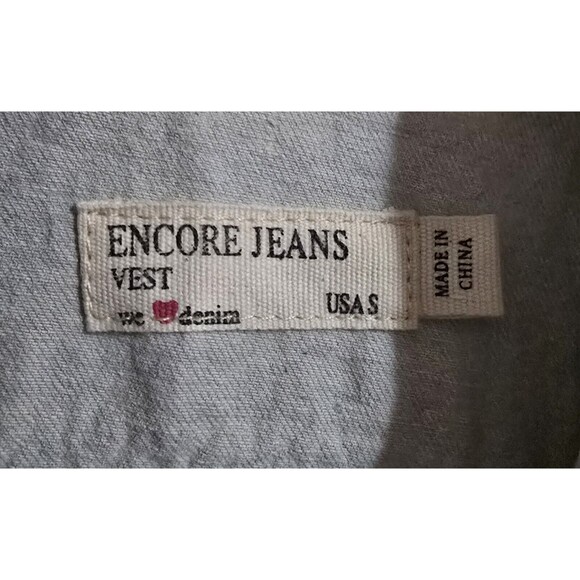 Denim Trucker Style Vest Womens Small Distressed Button Front Sleeveless Y2K New - Picture 8 of 16